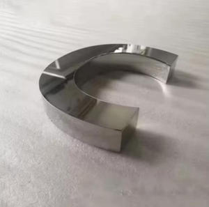 Lettere <span class=keywords><strong>Tridimensionali</strong></span> in Acciaio Inox Personalizzate, Insegne Pubblicitarie per Esterni con Logo 3D in Metallo Dorato Tagliato al Laser - Product Image 2