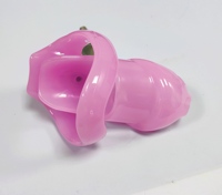 LOVE New PVC Anillo que se puede abrir Desmontar Diseño abatible PVC Cock Cage Dispositivo de castidad masculina Juguetes sexuales. Candado de pene de PVC médico macho