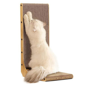 <span class=keywords><strong>FUKUMARU</strong></span> Griffoir pour chat en forme de L écologique 13,5 cm à motif rayé, à fixer au mur, pour chats d'intérieur, avec jouet à bille et boîte de jeu - Product Image 1