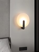 Applique murale LED moderne et minimaliste en fer avec abat-jour en acrylique, CRI 80 élevé, dimmable, à montage en surface pour la décoration de chambre à coucher et de chevet