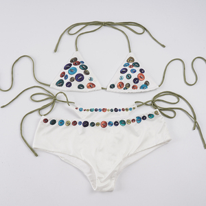 Ensemble de bikini trois pièces sexy et mignon pour les vacances d'été à la plage, imprimé boutonné, dos ouvert, à nouer sur les côtés - Product Image 6