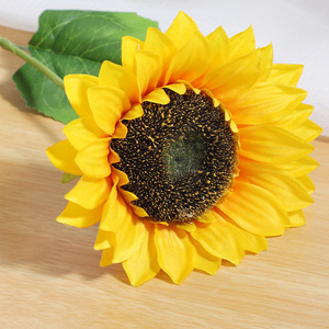 Girasoles Artificiales de Alta Simulación, Flores de Seda para Decoración de Interiores, Sala de Estar, Dormitorio - Product Image 3