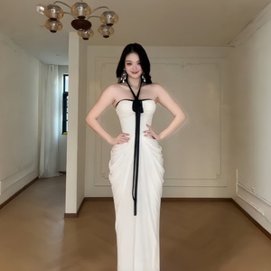 Abito Estivo Sexy Bianco con Diamanti, Top a Tubino con Collo Halter, Vestito da Donna di Alta Qualità per Compleanno, Slim-fit, Lunghezza al Ginocchio, Asciugatura Rapida - Product Image 3