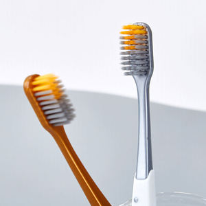 Vente en gros, fil <span class=keywords><strong>d</strong></span>'or en carbone, <span class=keywords><strong>argent</strong></span>-ion, brosse à dents pour adulte, nettoyage en profondeur des dents - Product Image 4