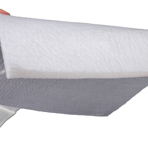Isolation <span class=keywords><strong>de</strong></span> coton en feutre <span class=keywords><strong>de</strong></span> haute qualité Rembourrage feuilles <span class=keywords><strong>de</strong></span> tissu <span class=keywords><strong>de</strong></span> <span class=keywords><strong>cellulose</strong></span> <span class=keywords><strong>de</strong></span> coton non tissé - Product Image 4