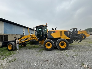 Niveleuse à moteur 4215D 16.5T avec moteur de 217 ch, lame avant et ripper arrière à vendre - Product Image 4