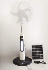 Ventilador oscilante de 16 pulgadas con 5 aspas de plástico, malla metálica, funciona con energía solar y batería, con motor sin escobillas y control remoto. - Product Image 2