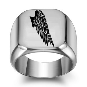 Anillo de acero inoxidable con diseño geométrico cuadrado de 18 mm, regalo de joyería unisex - Product Image 2