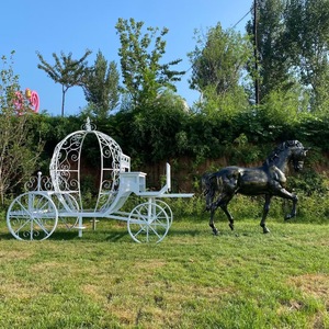 Modern Style Metal Animal Sculptures Pumpkin Car-Shaped Horse Figurine for Park Wedding Decor Cast Technique