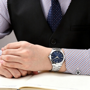 Fabricante de Relojes de Cuarzo Elegantes para Hombre, con Logotipo Personalizado, de Lujo, con Etiqueta Privada OEM ODM, MOQ Bajo - Product Image 3
