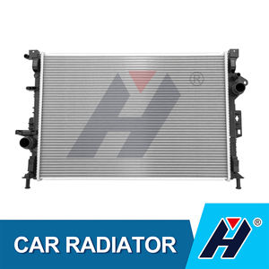 Radiador Automotriz de Plástico con Núcleo de Aluminio de Alta Temperatura, Nuevo de Fábrica Heyuan, OEM CV6Z8005B/CV618005DE/3010307, 30% Más Alto Rendimiento - Product Image 5