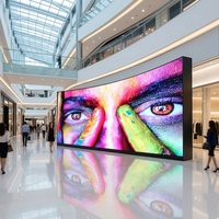 Bâton vidéo LED d'intérieur Vcore P2.6 avec garantie de 3 ans, luminosité de 5000 cd et densité de 36924 pixels pour panneaux publicitaires