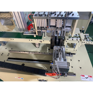 Machine de découpe entièrement automatique pour rubans, sangles, bandes et cordons, avec fonction de soudage ultrasonique - Product Image 4