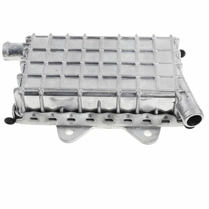 ขายส่งจากโรงงาน ออยล์คูลเลอร์ อินเตอร์คูลเลอร์ Mercedes-Benz A6011800065 สำหรับสอบถามข้อมูลเพิ่มเติม - Product Image 4