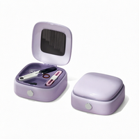 Kit de couture magnétique miniature, étui de rangement carré en plastique portable, aiguilles et fils pour la couture à la main, maison, dortoir