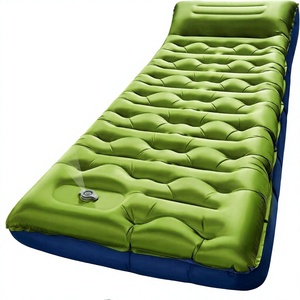 Matelas de couchage auto-gonflant en TPU de 5,9 pouces d'épaisseur avec oreiller intégré et pompe à pied, étanche et pliable pour le camping et la randonnée (Vert) - Product Image 1