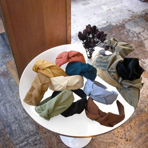 Diadema de Satén Cruzado de Color Sólido Estilo Americano con Borde Ancho para Mujer - Product Image 3