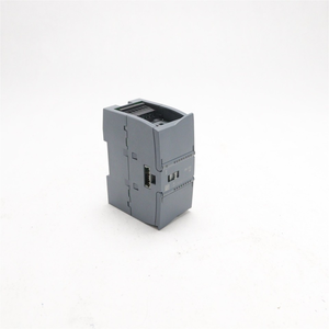 Nouveau Contrôleur PLC d'Automatisation Industrielle Original 6ES7232-4HD32-0XB0 pour Entrepôt, Neuf et Original - Product Image 1