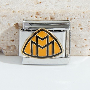 Nouveau bracelet italien à modules extensibles, en acier inoxydable électroplaqué, couleur argentée résistante, avec logo de voiture, polyvalent, unisexe, cadeau - Product Image 3