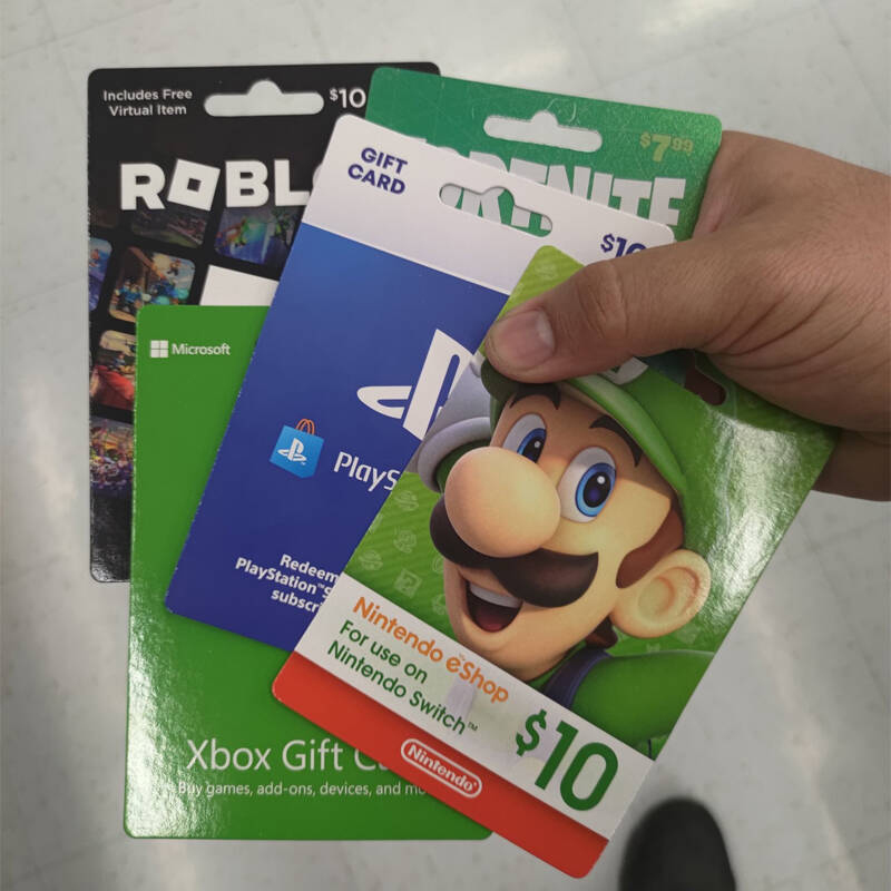 nintendo 10 gift card