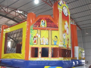 Châteaux gonflables en PVC pour enfants avec toboggan pour le plaisir des parcs d'aventure - Product Image 3