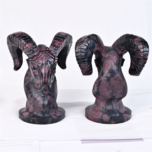 Calaveras <span class=keywords><strong>de</strong></span> granate personalizadas <span class=keywords><strong>de</strong></span> alta calidad, artesanías <span class=keywords><strong>de</strong></span> cristal talladas a mano, calaveras <span class=keywords><strong>de</strong></span> <span class=keywords><strong>cabra</strong></span> granate para decoración del hogar - Product Image 2