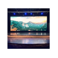 Écran LED professionnel pour location en intérieur, idéal pour les stands de salons professionnels et les décors d'exposition