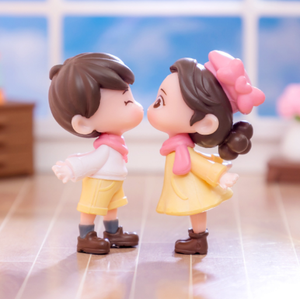 Figurines Miniatures de Couple en Forme de Bonsaï <span class=keywords><strong>pour</strong></span> Gâteau, Ornement, Mini Sculpture d'Amour, Figurine de Garçon et de Fille S'Embrassant, <span class=keywords><strong>pour</strong></span> Amis et Amies - Product Image 5