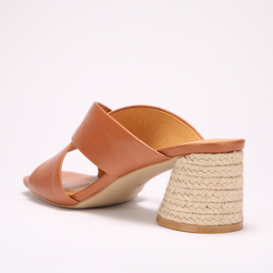 Zapatillas clásicas de cuero marrón para mujer, nuevo estilo de moda, punta cuadrada, tacón alto, <span class=keywords><strong>ancho</strong></span>, aumento de altura, logotipo personalizado, sin cordones - Product Image 6