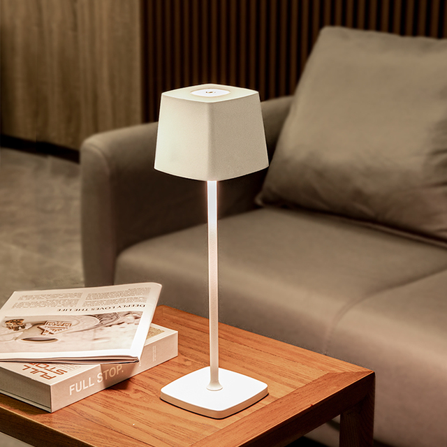 Simple Rechargeable Desk Lamp Restaurant Bar Cafe Desk Light Dimming Atmosphere Retro Portable Charging Touch Usb LED Table Lamp