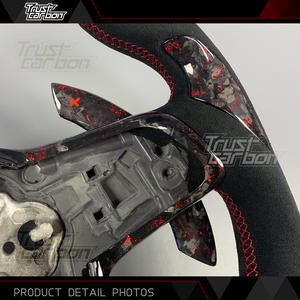 <span class=keywords><strong>Volante</strong></span> de Fibra de Carbono Forjado Personalizado para Volkswagen MK7 <span class=keywords><strong>GTI</strong></span> R <span class=keywords><strong>Golf</strong></span> Tiguan Scirocco, Diseño de Escamas Rojas con Microfibra Negra - Product Image 4