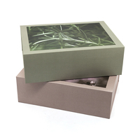 Boîte d'emballage cadeau vide en carton magnétique personnalisée pour figurines