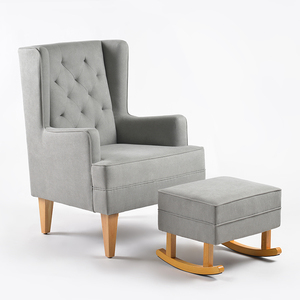 Chaise longue rembourrée moderne en bois massif Chaise d'allaitement douce avec repose-pieds pour le salon - Product Image 2