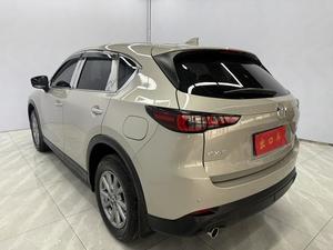 MAZDA CX5 D'<span class=keywords><strong>OCCASION</strong></span> 2025 2.0L <span class=keywords><strong>AUTO</strong></span> 2RM ÉDITION CONFORT 5 PORTES 5 PLACES SUV ESSENCE 155 CH INHALATION NATURELLE CX5 <span class=keywords><strong>OR</strong></span> SUR NOIR - Product Image 6