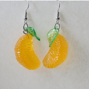 Boucles d'oreilles en résine <span class=keywords><strong>orange</strong></span> vif en forme de fruit pour femmes, tranches d'<span class=keywords><strong>orange</strong></span> <span class=keywords><strong>mandarine</strong></span>, clémentine, agrumes, boucles d'oreilles d'été, bijoux en forme de fruit - Product Image 1