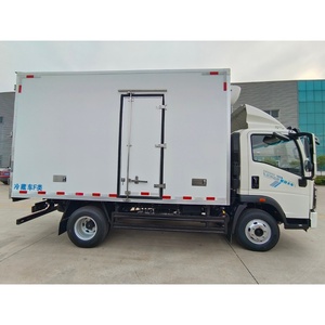 Camion frigorifique diesel Howo 4x2 à transmission manuelle, neuf, avec caisse congélateur -20°C, capacité de charge de 1 à 10 tonnes, prix abordables - Product Image 4