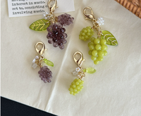 Article Tendance : Pendentif Mignon en Forme de Grappe de Raisins Frais avec Fermeture Éclair, Ornement Multifonctionnel pour Porte-Monnaie, Trousse à Crayons, Sac à Main, Écouteurs
