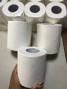 Papier toilette jetable 3 plis gaufré, <span class=keywords><strong>absorbant</strong></span>, écologique, biodégradable, en gros, en grandes rouleaux, en pâte de bois vierge - Product Image 5