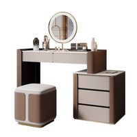 Coiffeuse italienne moderne et minimaliste Coffre de rangement en cuir léger Bureau de maquillage intégré de luxe pour petite salle de bain