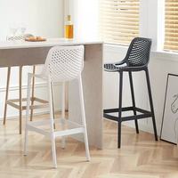 Chaise haute de bar, tabouret de bar de luxe, chaise de bar de terrasse, chaise de bar en plastique PP, chaises de bar à jus, style nordique commercial