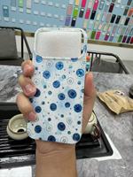 Coque de téléphone PC noire à motif floral avec protection d'appareil photo pour iPhone 18 Pro Max, inclut un sac OPP