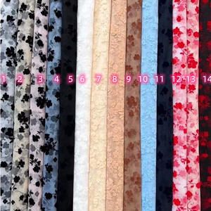 Venta directa de fábrica, tela de tul flocado, tela de malla Rosa desplumada, tela de falda de malla suiza de nailon para ropa de escenario de mujer - Product Image 2