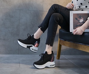 Zapatos Casuales Ligeros y Transpirables con Amortiguación de Aire de 9CM de Altura, Sin Cordones, para Mujer, Otoño-Primavera, Estilo Descalzo - Product Image 2