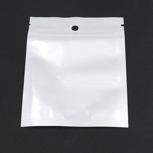 Bolsas de Embalaje para Joyería, Plástico con Cierre, Autosellables, Semitransparentes, con Orificio, Múltiples Tamaños para Almacenamiento y Exhibición - Product Image 4