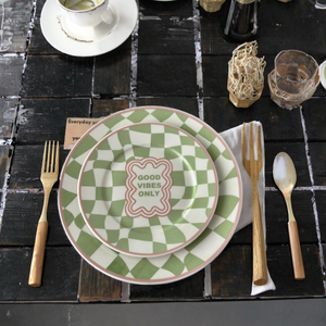 Assiette <span class=keywords><strong>à</strong></span> <span class=keywords><strong>gâteau</strong></span> en céramique <span class=keywords><strong>à</strong></span> damier créatif coréen Ins Assiette plate bon marché - Product Image 2