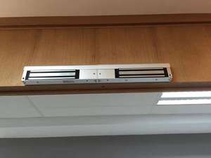 OEM/ODM XY303-CR Heavy Duty Explosion Proof Electromagnetic Door <b>Lock</b> 500KG 280KG 60KG Door Access Control System Magnetic <b>Lock</b> - Product Image 5