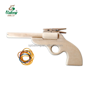 <span class=keywords><strong>Pistola</strong></span> <span class=keywords><strong>Giocattolo</strong></span> in Legno Massello per Bambini con Elastico per Tiro all'Aperto - Product Image 5