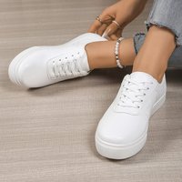 Nouvelles chaussures décontractées pour femmes, douces et élégantes, à lacets, respirantes, pour le printemps et l'automne, blanches et noires, baskets plates