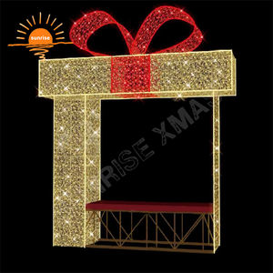 La silla grande navideña para exteriores del centro presenta un paseo decorativo a través de una caja de regalo con luz LED blanca cálida para Centro Comercial - Product Image 2