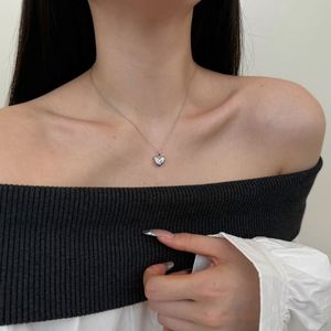 สร้อยคอเงินแท้ S925 ดีไซน์ขายดี รุ่น Dylam ประดับด้วยแซฟไฟร์และเพชรคิวบิกเซอร์โคเนีย 5A รูปหัวใจ สำหรับผู้หญิง - Product Image 4